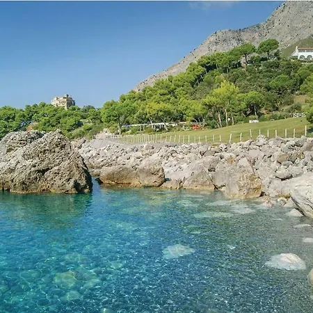 بيت للعطل A Casa Di Pericle برايا إيه ماري